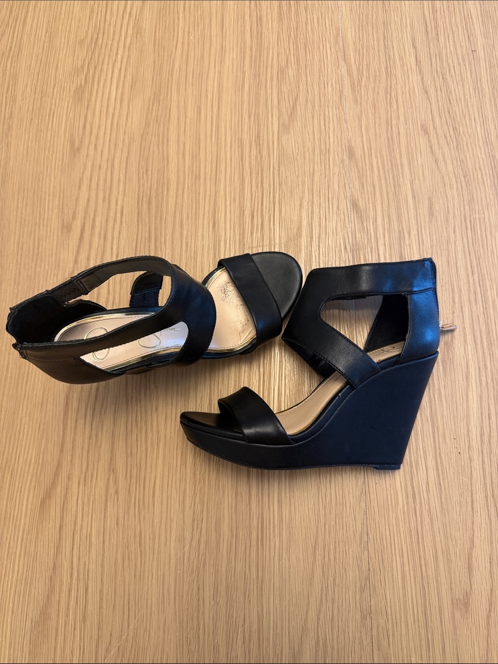 Jessica Simpson Black Leather Wedge Sandals